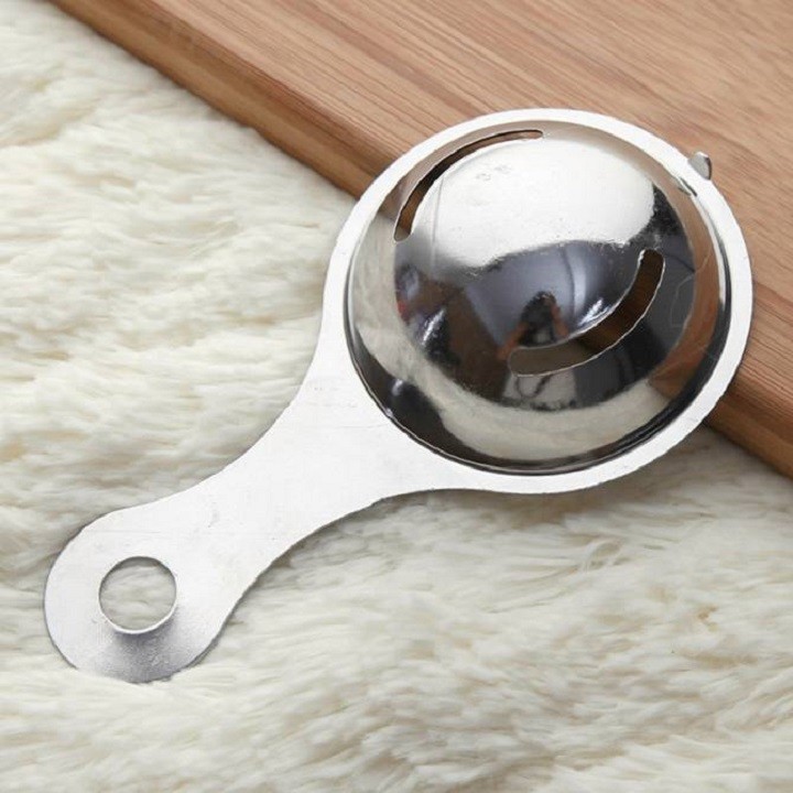 Dụng cụ tách lòng đỏ trứng inox nakaya - Hàng nội địa Nhật Bản