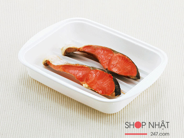Hộp hấp thức ăn trong lò vi sóng
