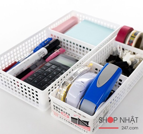 Khay đựng vật dụng chia ngăn dạng lưới màu trắng