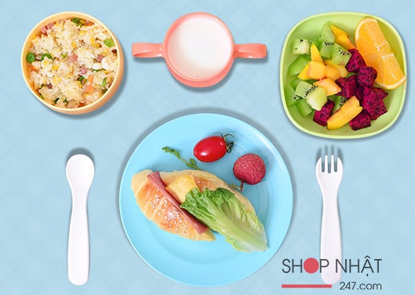 Bộ thìa dĩa nhựa cho bé Inomata nội địa Nhật Bản