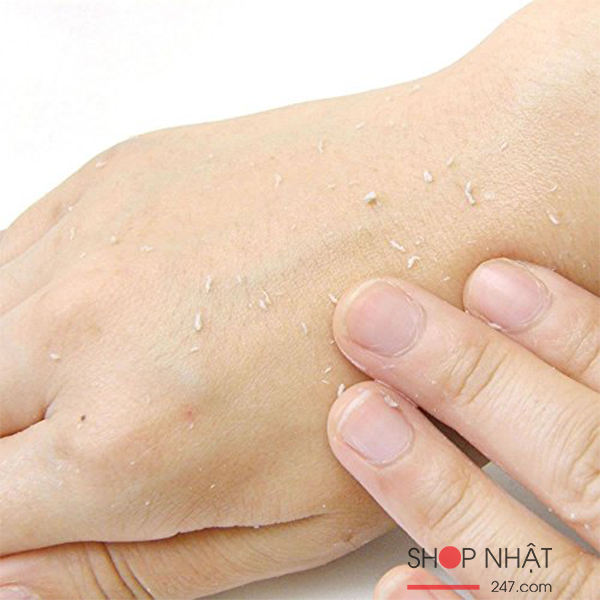 Gel tẩy tế bào chết trà xanh Santa Marche 200ml