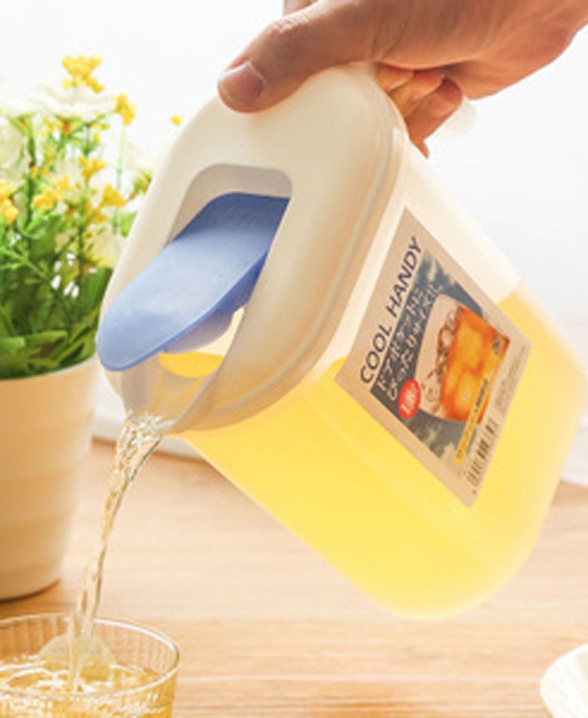 Bình đựng nước có quai Cool Handy 1.8L